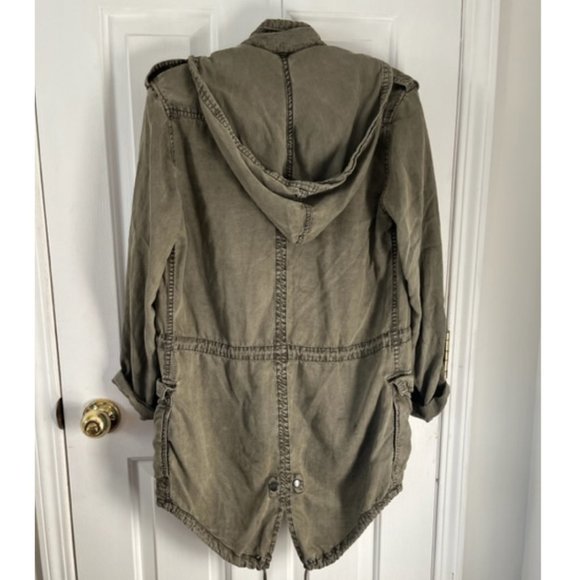 Utility Jacket - Picture 2 of 3